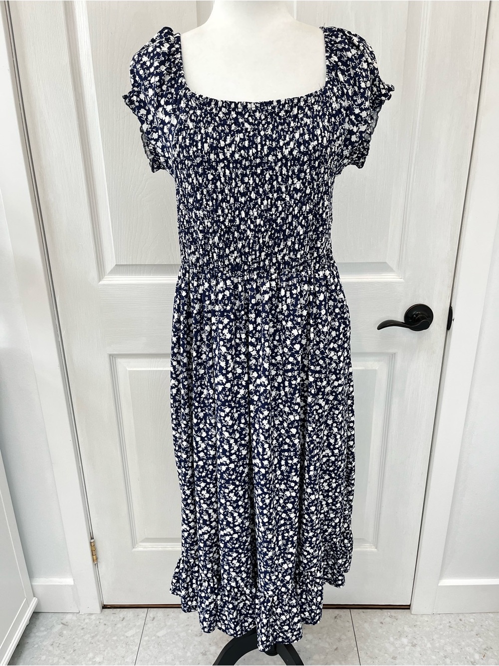 Beechers Brook Navy Ditsy Floral Smocked Maxi Dress Large Cottagecore Prairie